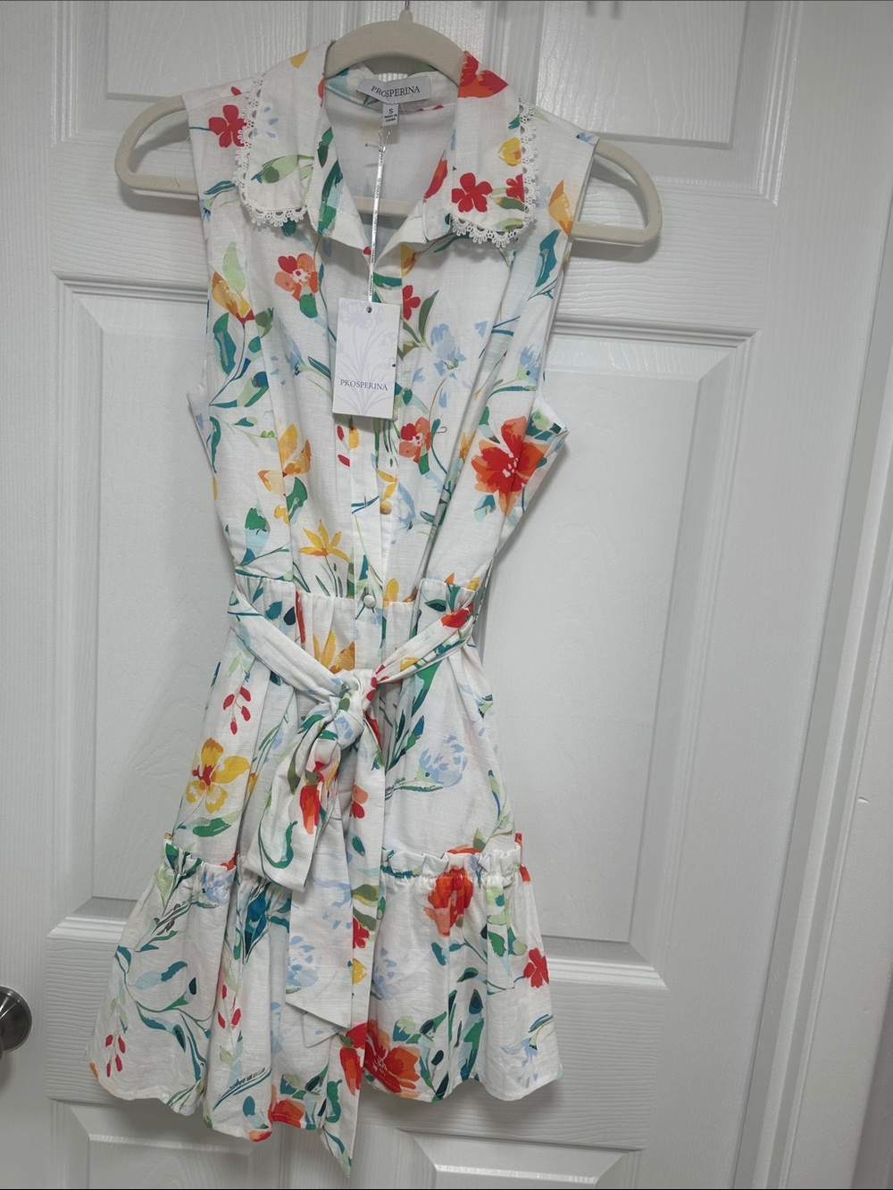 Prosperina White Floral Sleeveless Belted Dress